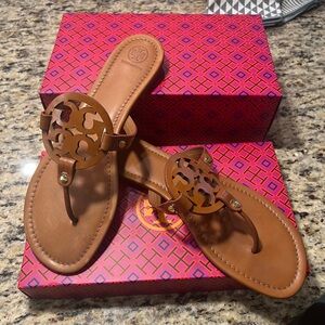 TORY BURCH POPULAR “MILLER” SANDAL - SIZE 13